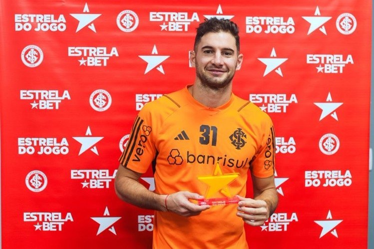Lucas Alario é eleito craque estrela do jogo contra o Asa