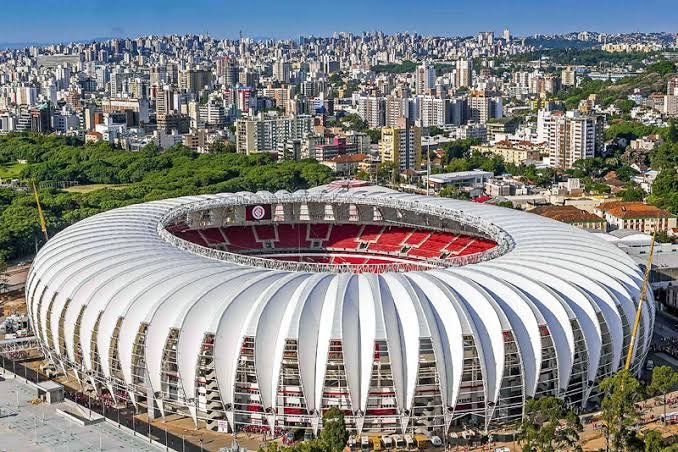Qual é a posição oficial do Inter em relação à venda dos direitos de nomeação do Beira-Rio